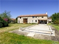 Maison en pierres à la vente